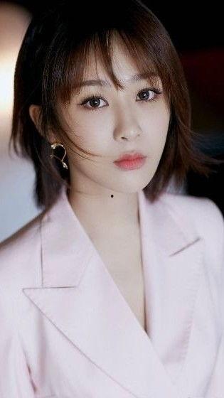 圈内爆料杨紫完整视频,揭秘幕后精彩瞬间 第1张 圈内爆料杨紫完整视频,揭秘幕后精彩瞬间 第1张